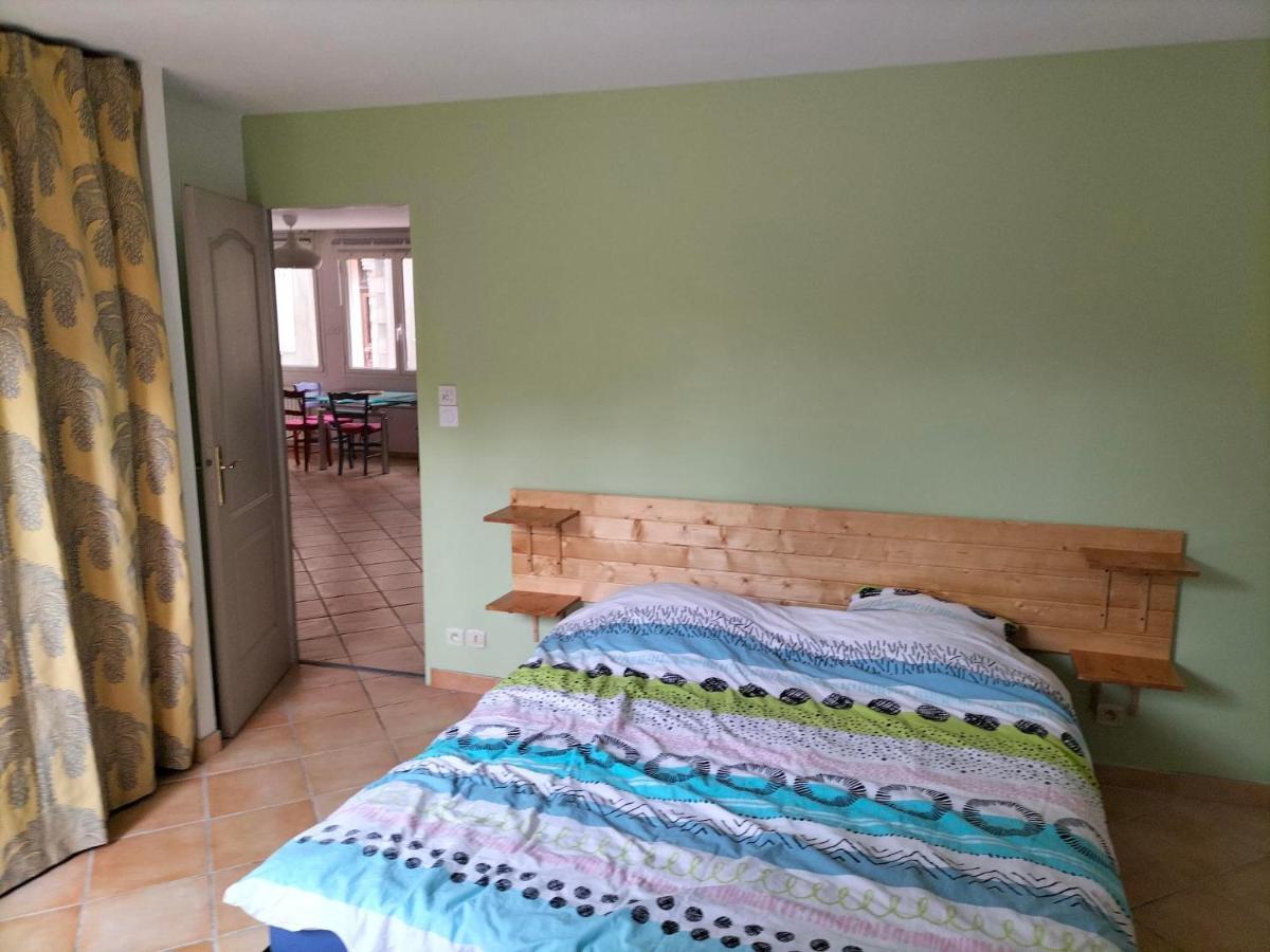 Appartement Au Centre Ville Avec Un Beau Jardin Prive Ланніон Екстер'єр фото