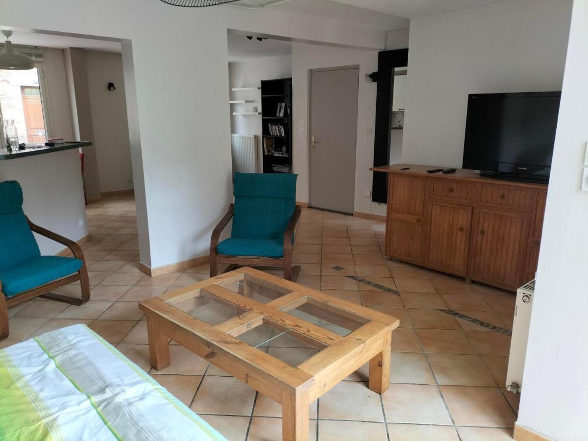 Appartement Au Centre Ville Avec Un Beau Jardin Prive Ланніон Екстер'єр фото
